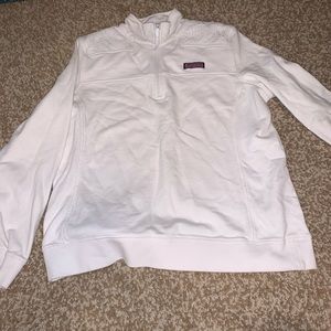 White vineyard vines half zip